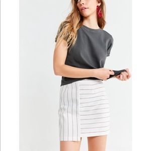 Contrast stripe linen mini skirt